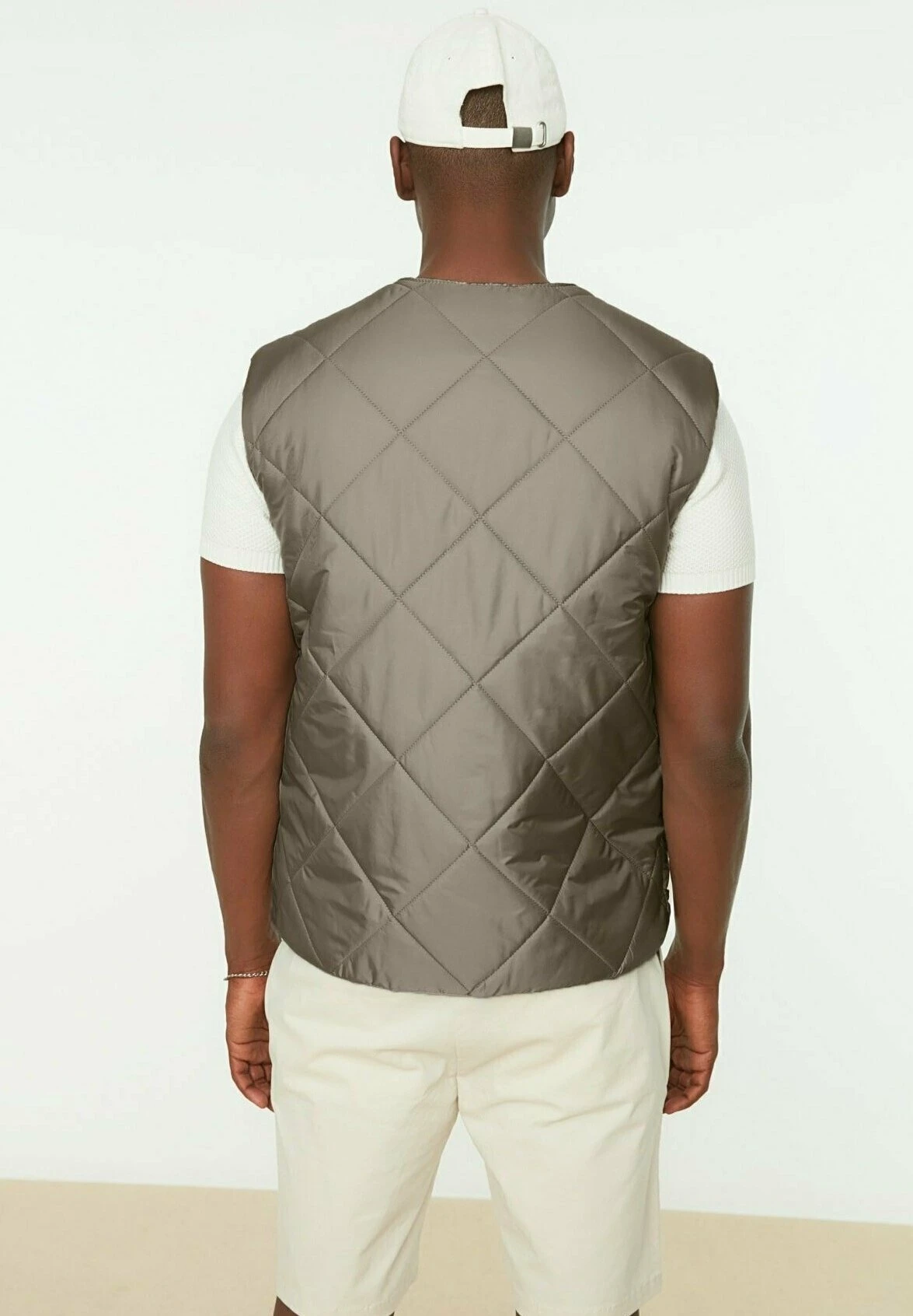 Trendyol Chaleco - Beige - Imagen 3