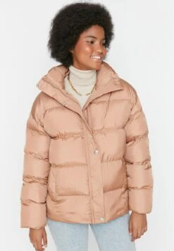 Trendyol Chaqueta De Invierno - Brown