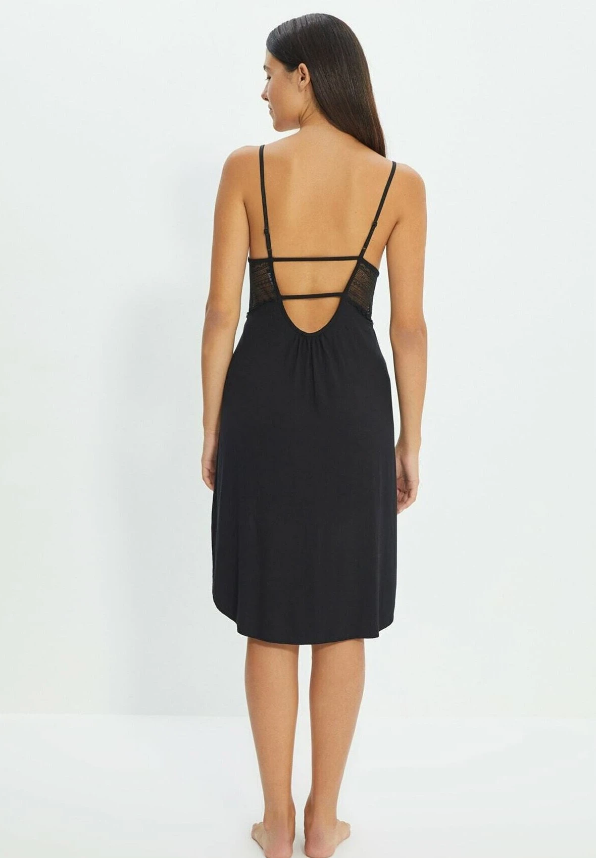 Trendyol Camis贸n - Black - Imagen 2