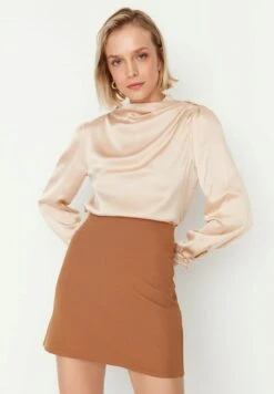 Trendyol Falda Acampanada - Brown