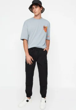 Trendyol Pantalones Cargo - Black
