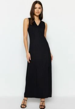 Trendyol Vestido Largo - Black