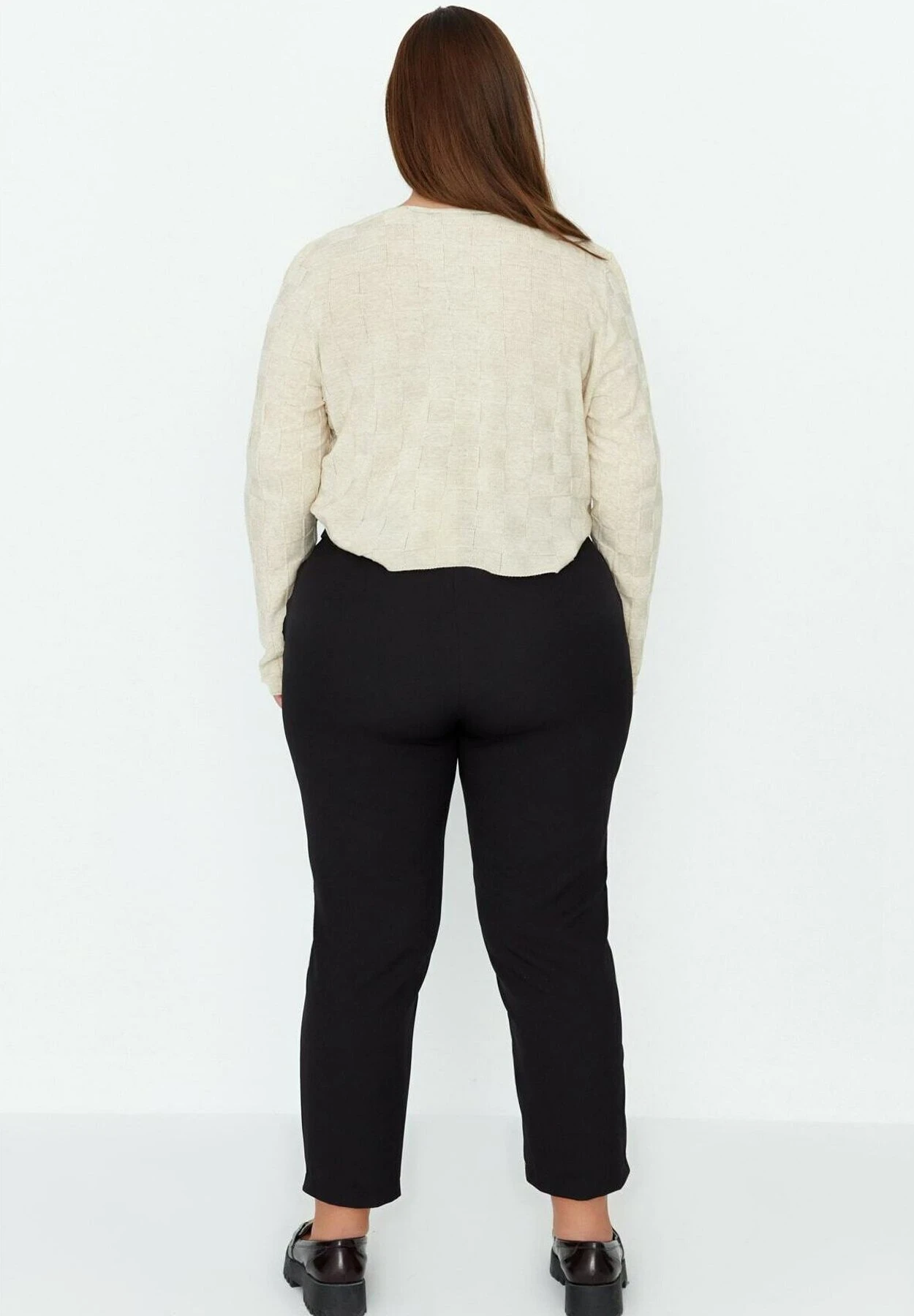 Plus Size- Pantalones - Black - Imagen 3