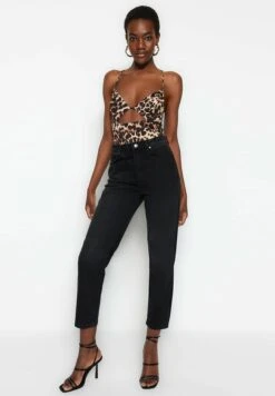 Trendyol Vaqueros Slim Fit - Black