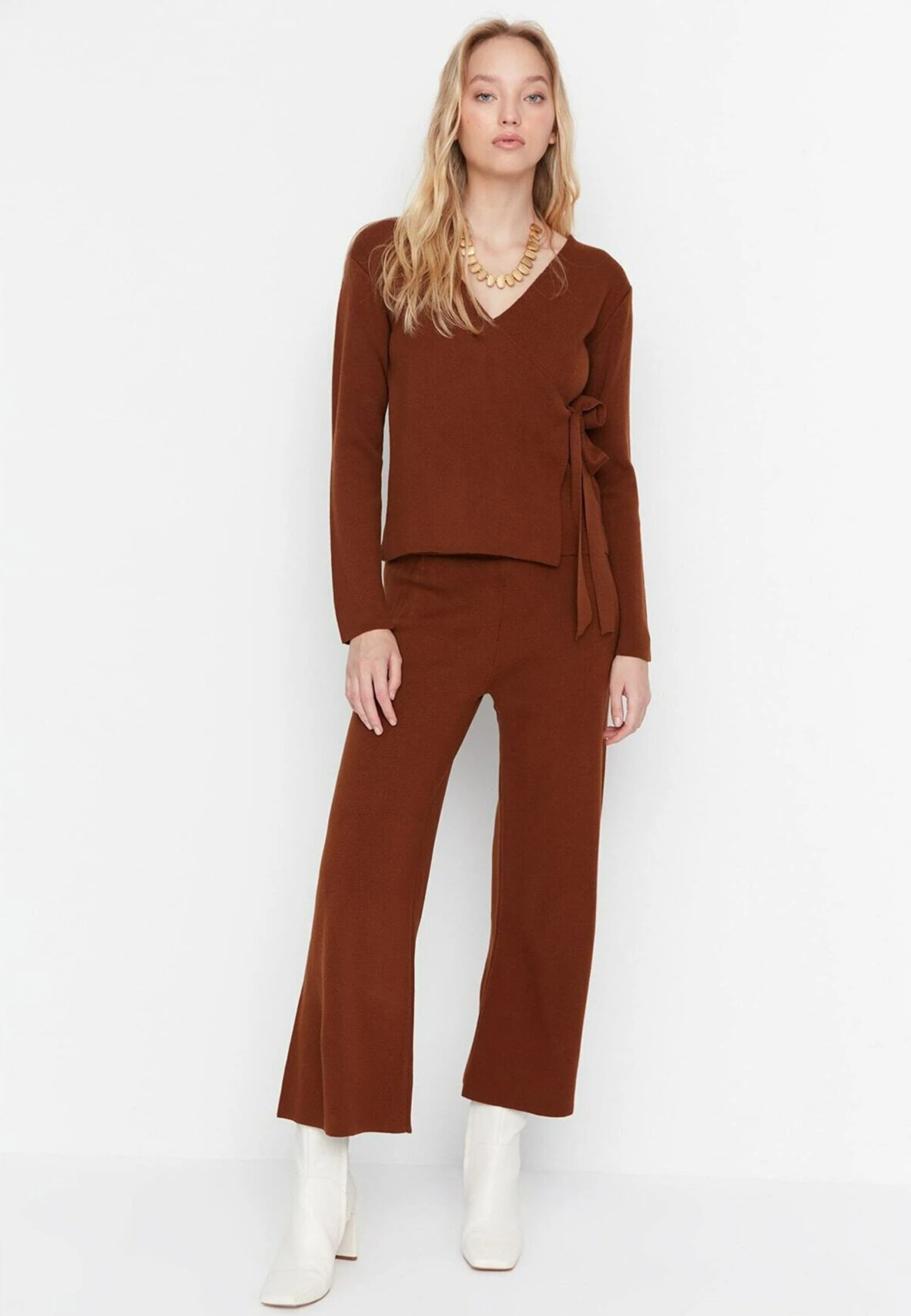 Trendyol Two Piece Set - Chaqueta De Punto - Brown