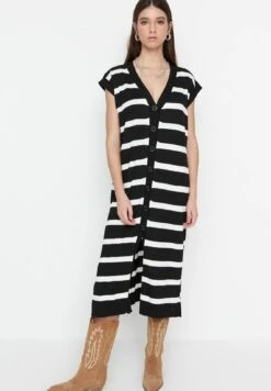 Trendyol Gewoontjes - Vestido Ligero - Ecru