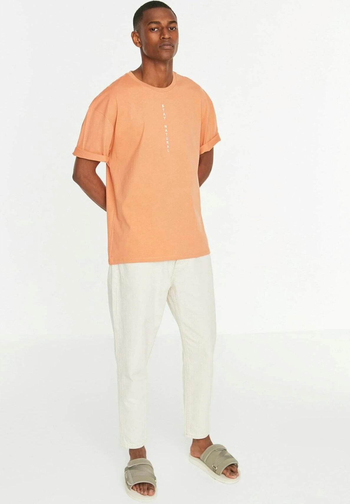 Trendyol Camiseta Estampada - Orange - Imagen 2