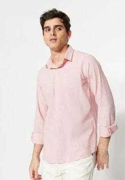 Trendyol Camisa - Red