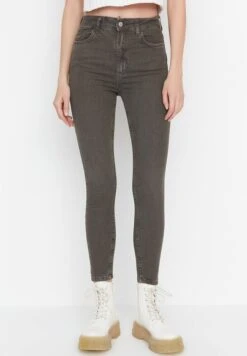 Trendyol Vaqueros Pitillo - Gray