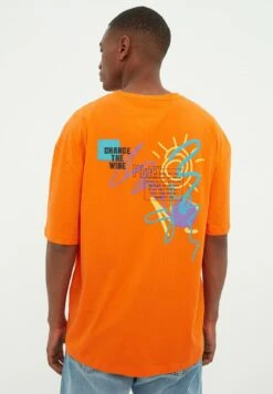 Trendyol Parent - Camiseta Estampada - Orange