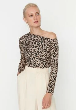 Trendyol Camiseta De Manga Larga - Brown