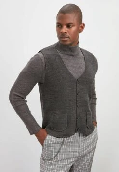 Trendyol Chaleco - Gray