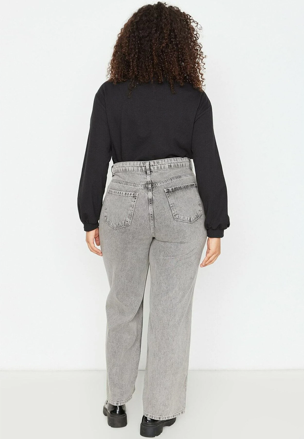 Plus Size- Vaqueros Rectos - Grey - Imagen 3