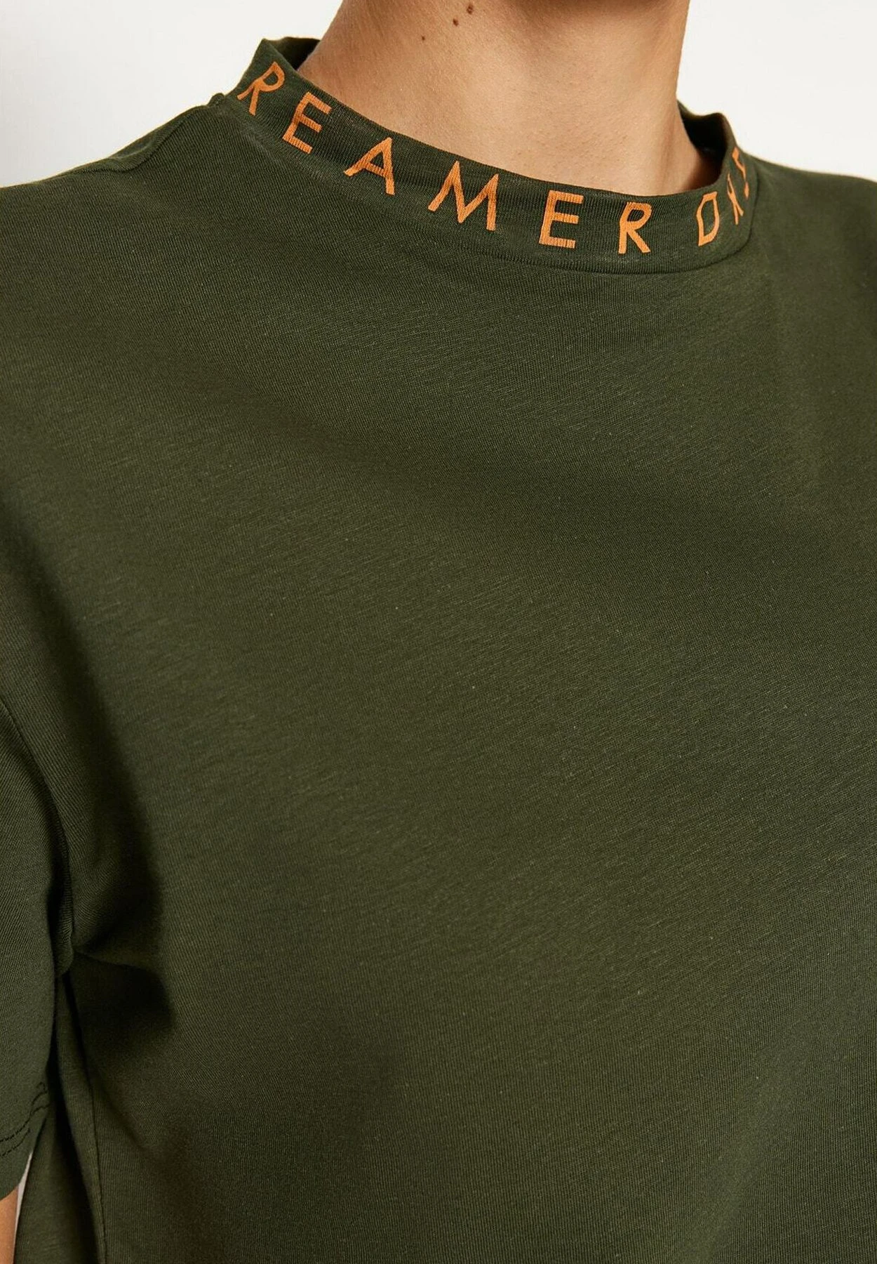 Trendyol Twoaw - Camiseta Estampada - Green - Imagen 5