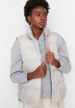 Trendyol Chaleco - Gray