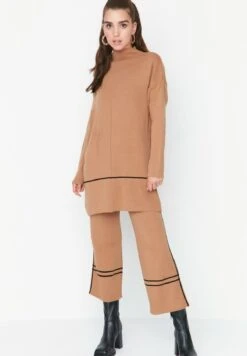 Set - Jersey De Punto - Brown