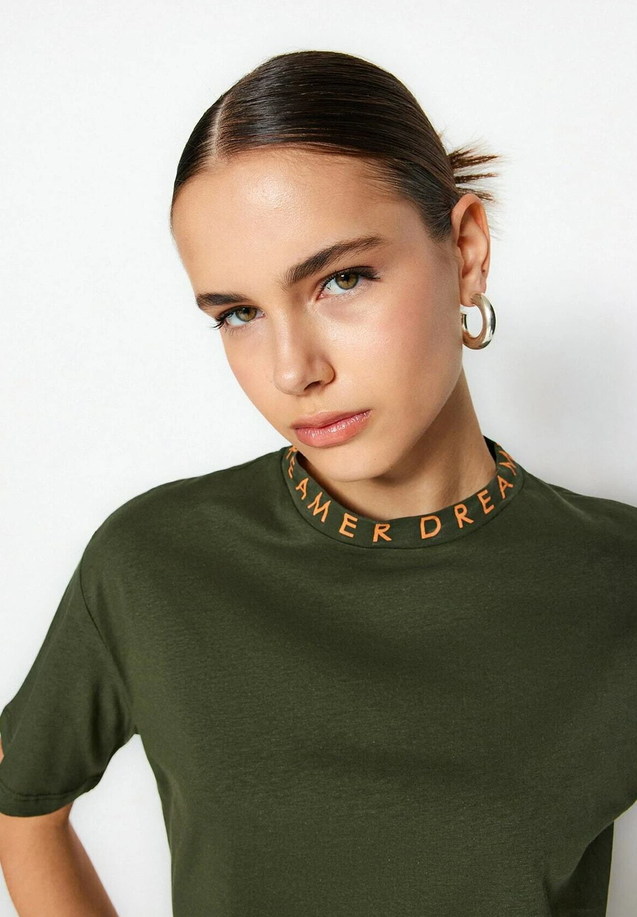 Trendyol Twoaw - Camiseta Estampada - Green - Imagen 4