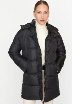 Trendyol Abrigo De Invierno - Black