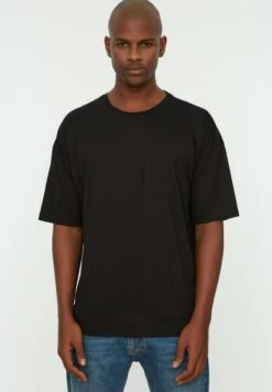 Trendyol Gewoontjes - Camiseta Básica - Black